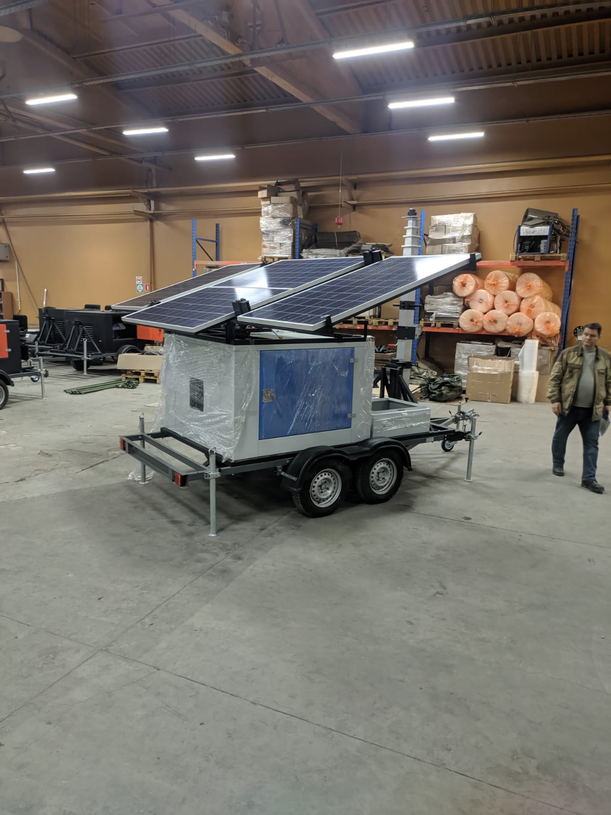 Мобильная платформа с гибридным электропитанием ПОУ 9 (ЭЛ) 5,0 (ДГ) СБ